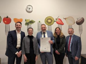 Kooperationsvertrag Maximilians Urheber Dr. Ch. Fischer. 2